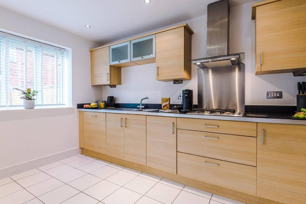Luxurious Cosy 4Br Home Cheshire Saughall Exterior foto