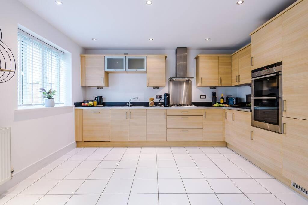 Luxurious Cosy 4Br Home Cheshire Saughall Exterior foto