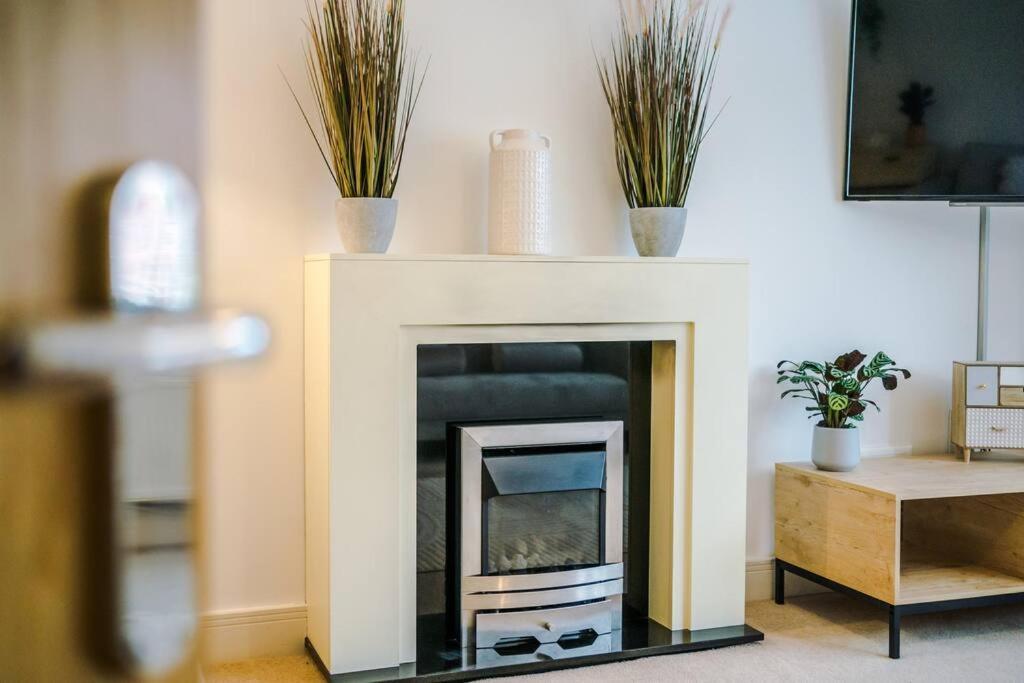 Luxurious Cosy 4Br Home Cheshire Saughall Exterior foto