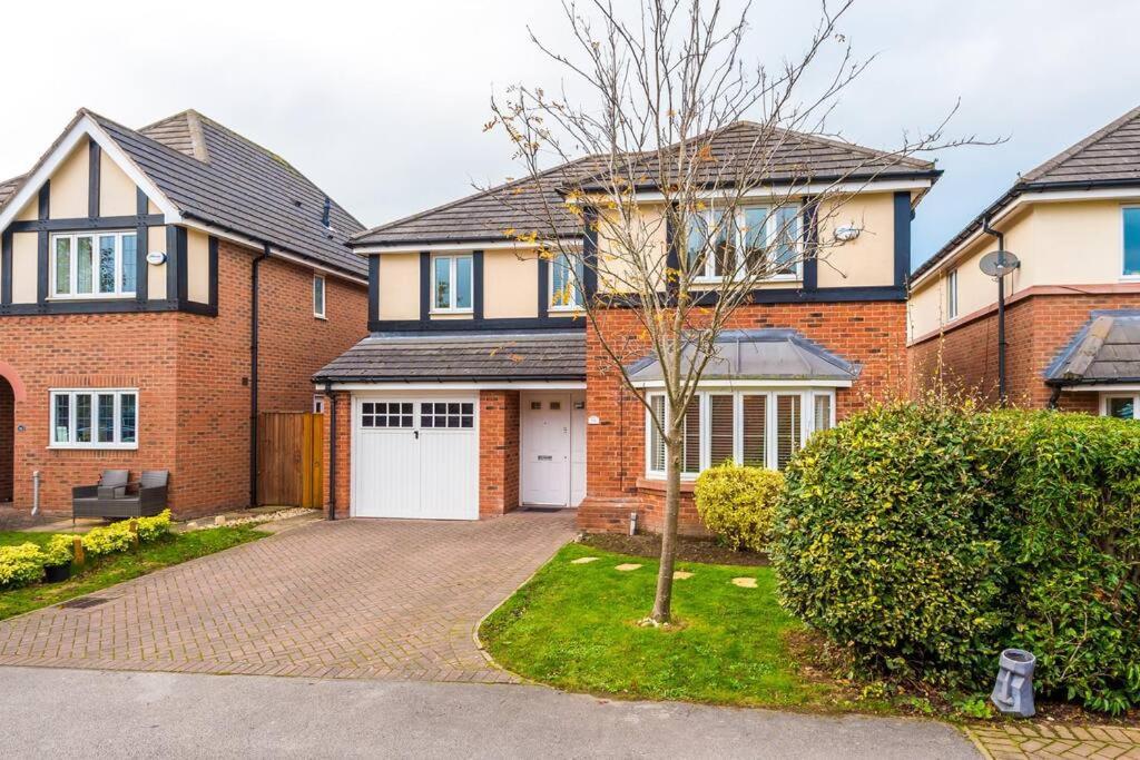 Luxurious Cosy 4Br Home Cheshire Saughall Exterior foto